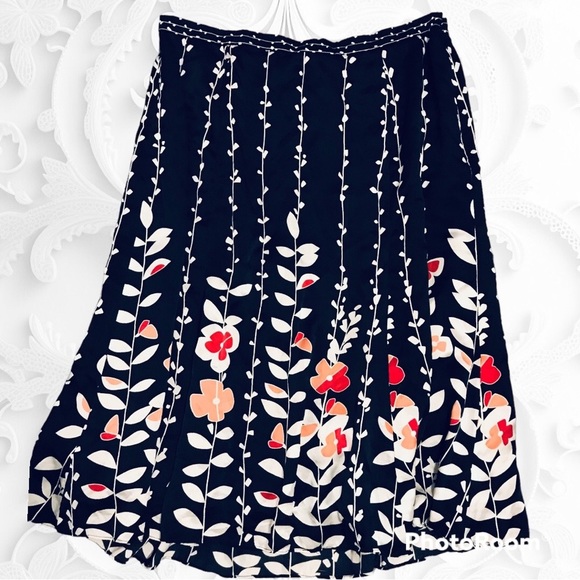 Talbots Dresses & Skirts - TALBOTS 100% Silk Black Midi Skirt with Vines And Flowers Size 18